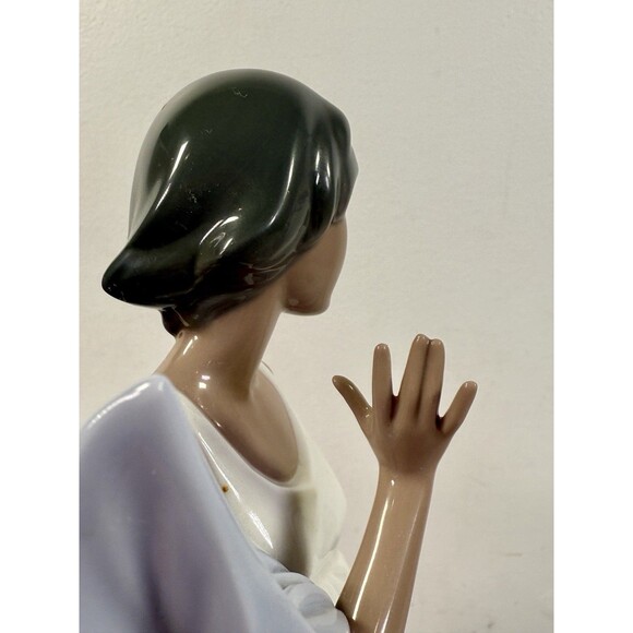 Lladro BLACK LEGACY Winds Of Romance #6783 Brisa Romántica MINT Love Woman - Picture 11 of 16